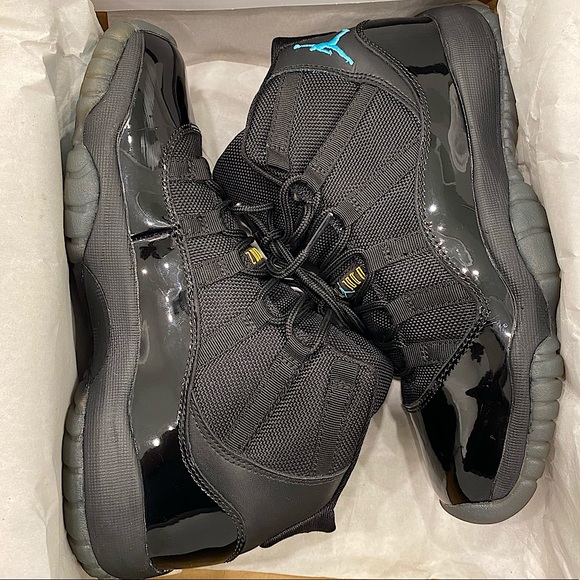 Air Jordan retro 11 (GS) - Picture 2 of 9